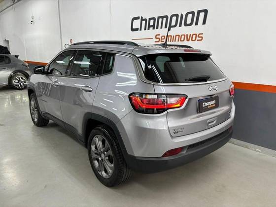 JEEP COMPASS 1.3 T270 TURBO FLEX LONGITUDE AT6